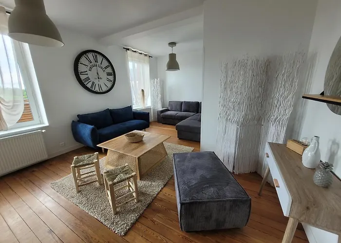 Grand Citadin Avec Spa, Billard, Babyfoot Casa de Férias Villedieu-les-Poëles